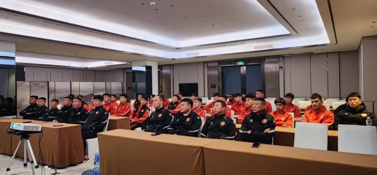 遼寧省體育局召開(kāi)賽風(fēng)賽紀(jì)會(huì)議，遼寧鐵人全隊(duì)通過(guò)視頻全程參會(huì)