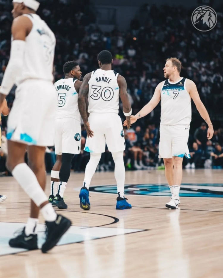 拿0分的NBA首發(fā)，所有人都為他叫好