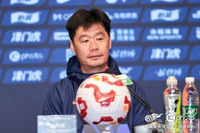 李霄鵬：希望明天比賽能打出一些新的東西，取得一個(gè)好的結(jié)果