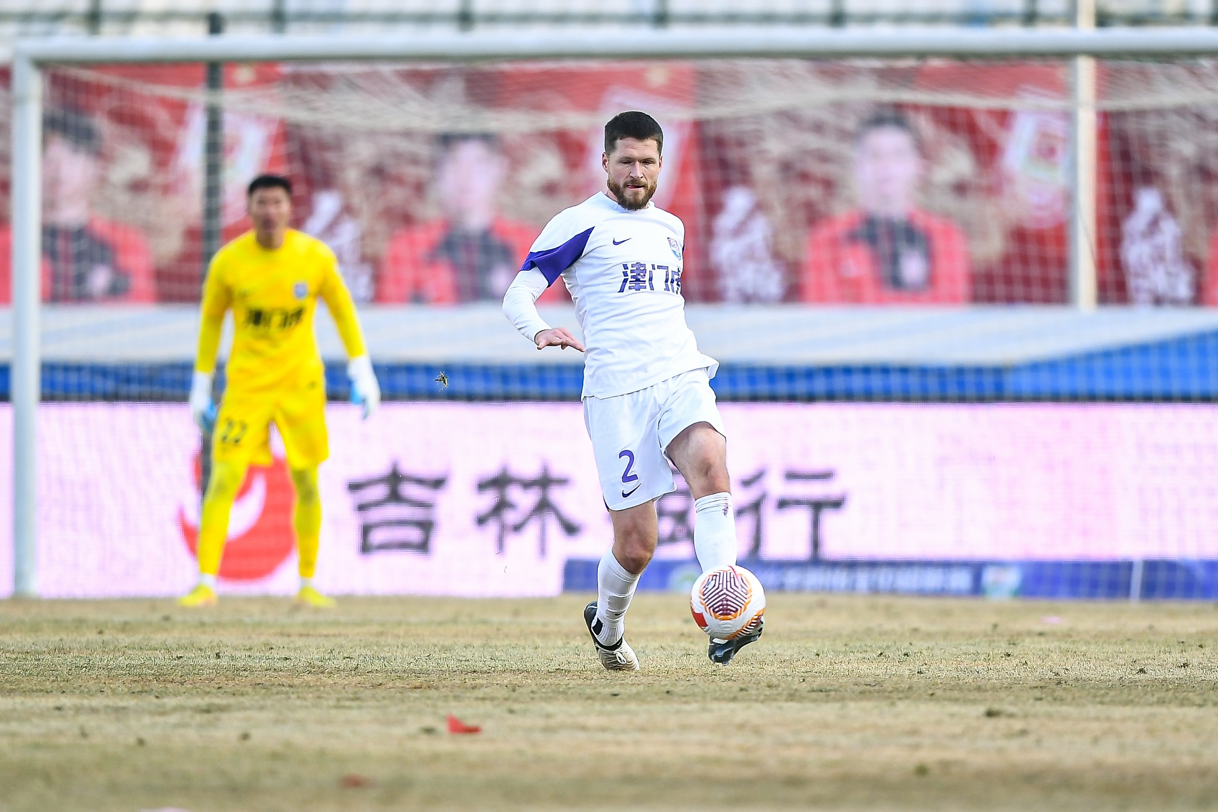 津門虎舊將亞冠對(duì)決格蘭特勝出，津媒：他離開津門虎因存?zhèn)‰[患