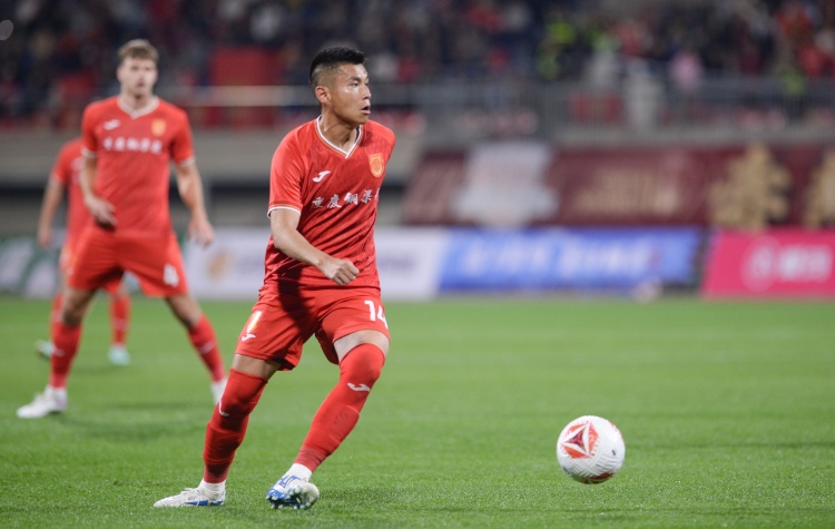 重慶銅梁龍官方：程燁桐傷缺2-3周，黃希揚(yáng)傷缺1周